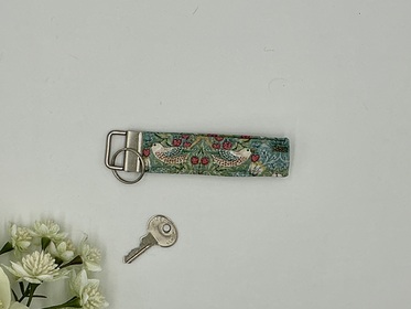 Strawberry Thief Key Ring, Light Green Key Fob