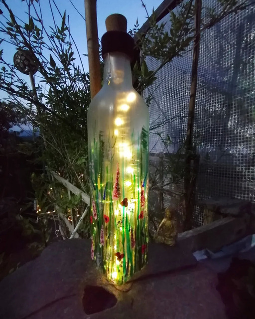 Pretty Wildflower Rechargeable Eco Bottle Light