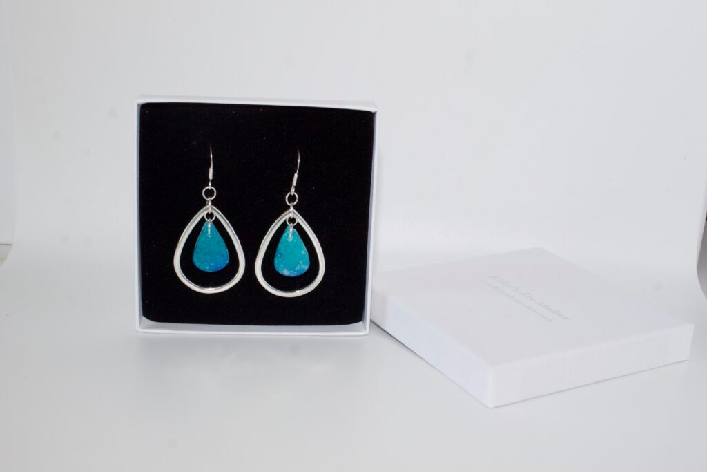 Shimmery-Seas-Photos-183