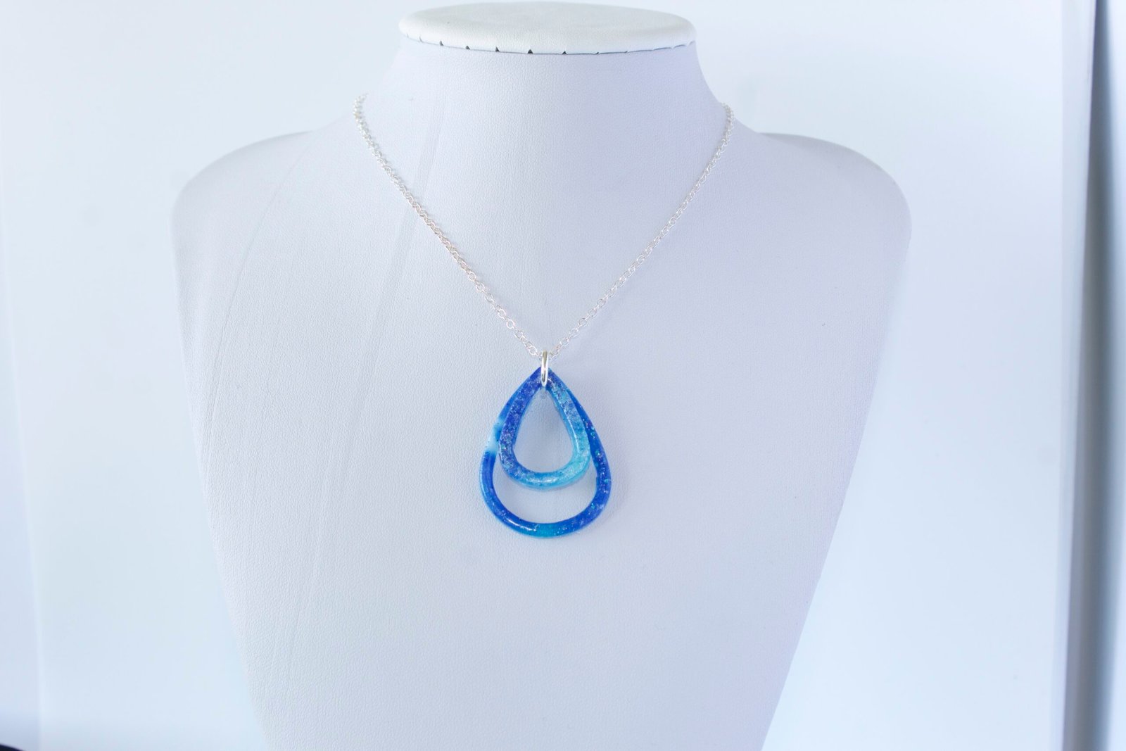 Shimmery-Seas-Photos-320