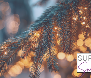 Blog Headers (10) Image of a Christmas Tree with lights