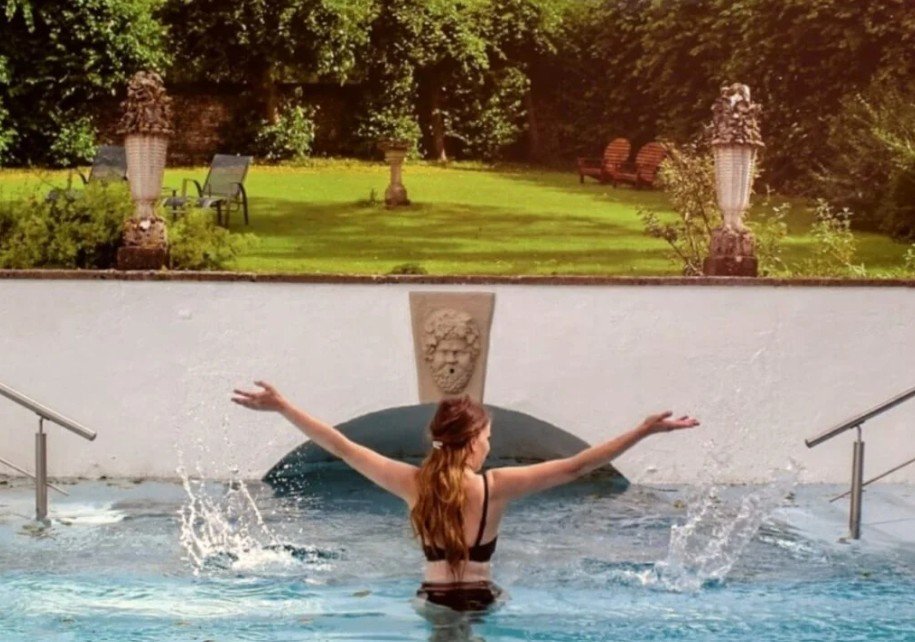 Image of a woman in a plunge pool