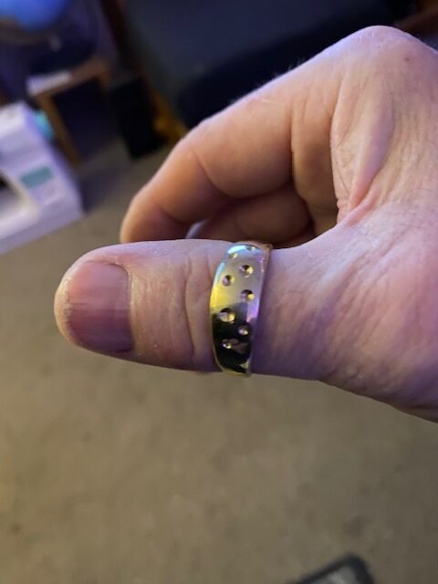 Heavy-Gold_Thumb_ring