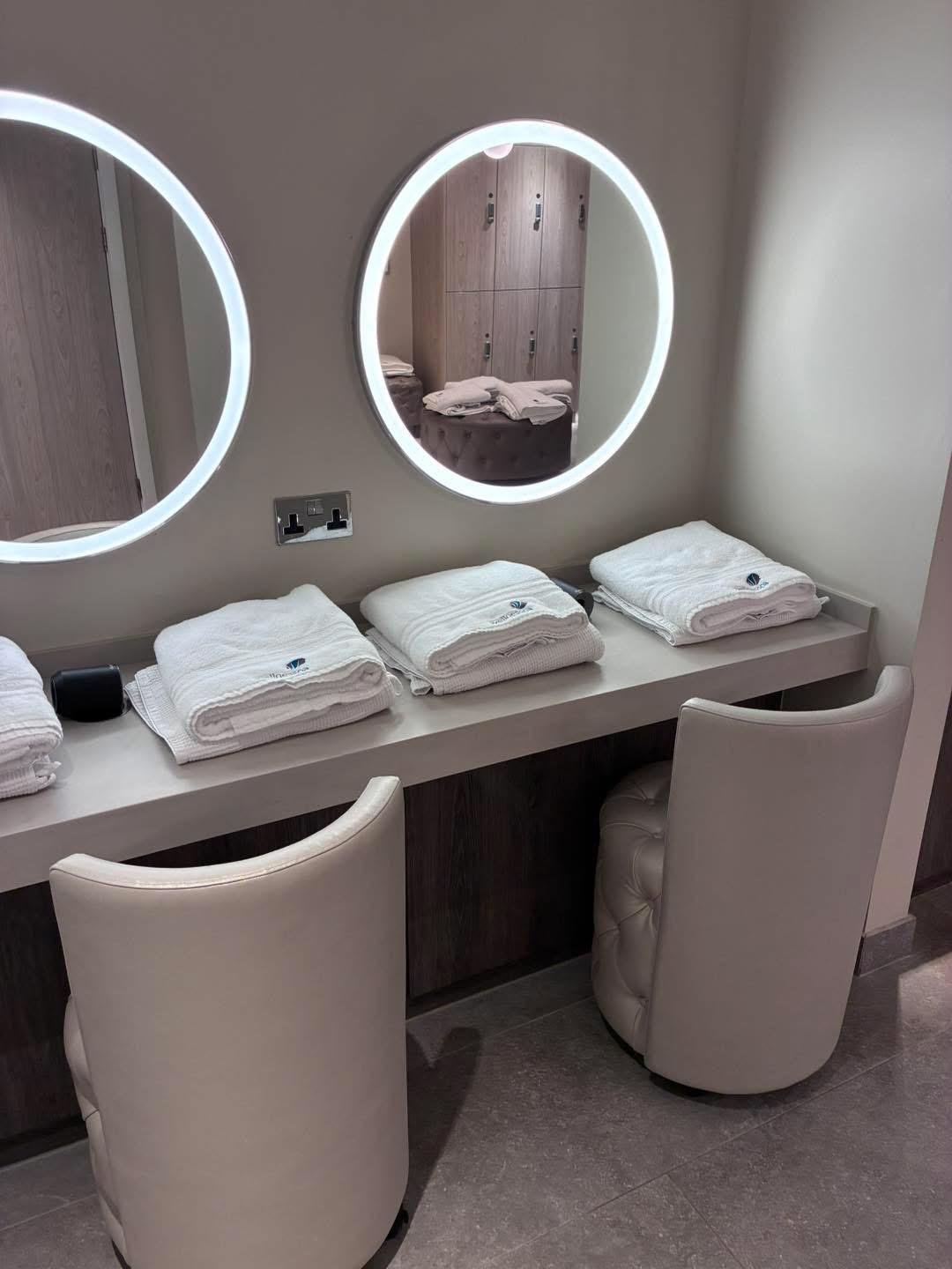image of spa mirrors