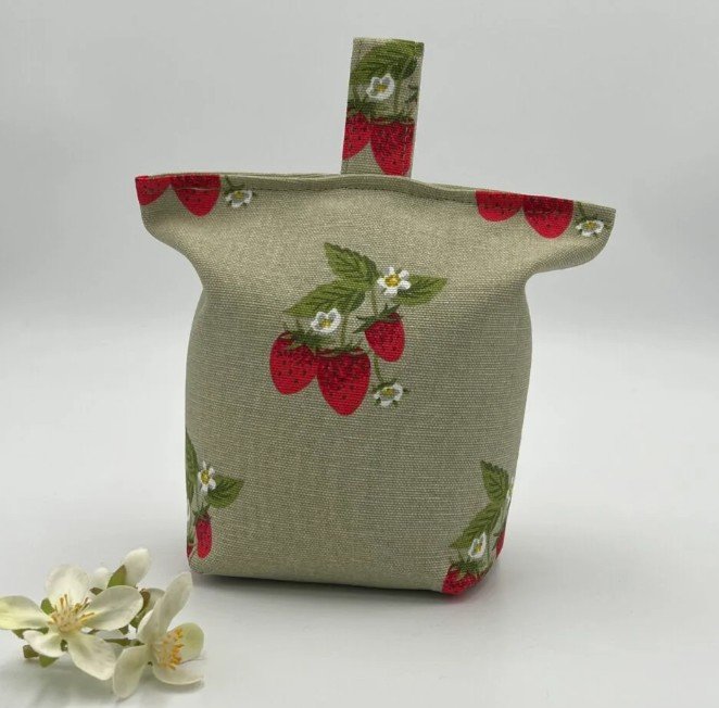 Image of door stop sophie allport design made by Two Elevens