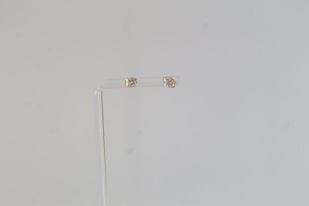 Cosmos-Flower-Studs5