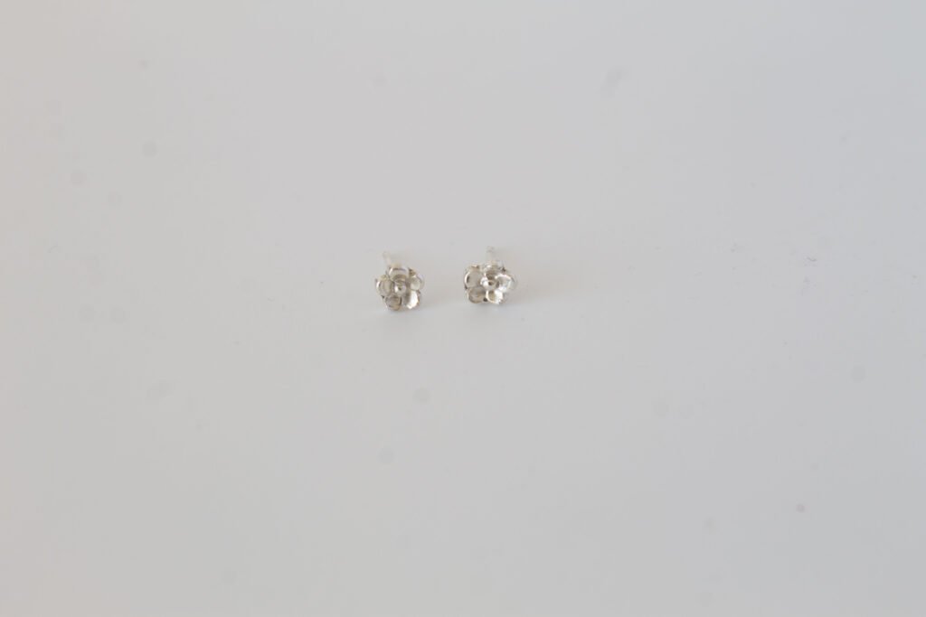 Cosmos-Flower-Studs7