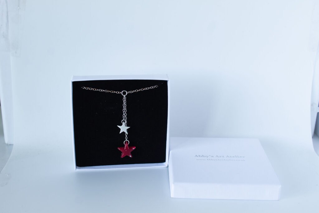 Magical-Moments-Necklace3